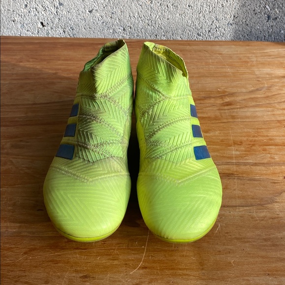 Size 4 Adidas Nemesis Cleats 360 Agility Bandage - Picture 2 of 8